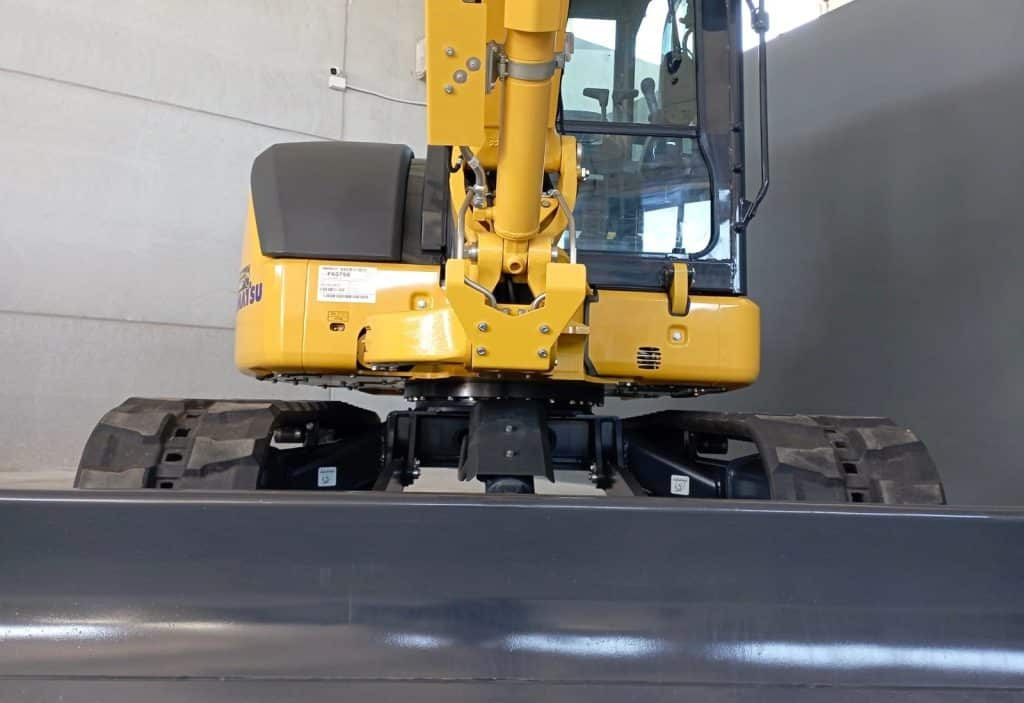 Komatsu PC58MR-5E0 - حفارة مصغرة: صور 3 Komatsu PC58MR-5E0 - حفارة مصغرة: صور 3