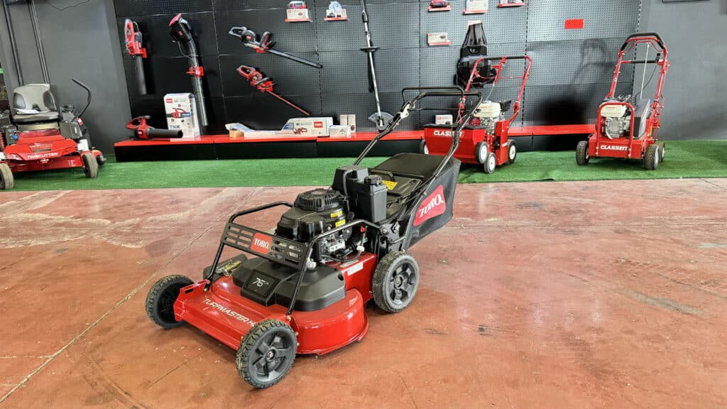Toro 22207 – Turfmaster - جزازة المروج: صور 1 Toro 22207 – Turfmaster - جزازة المروج: صور 1