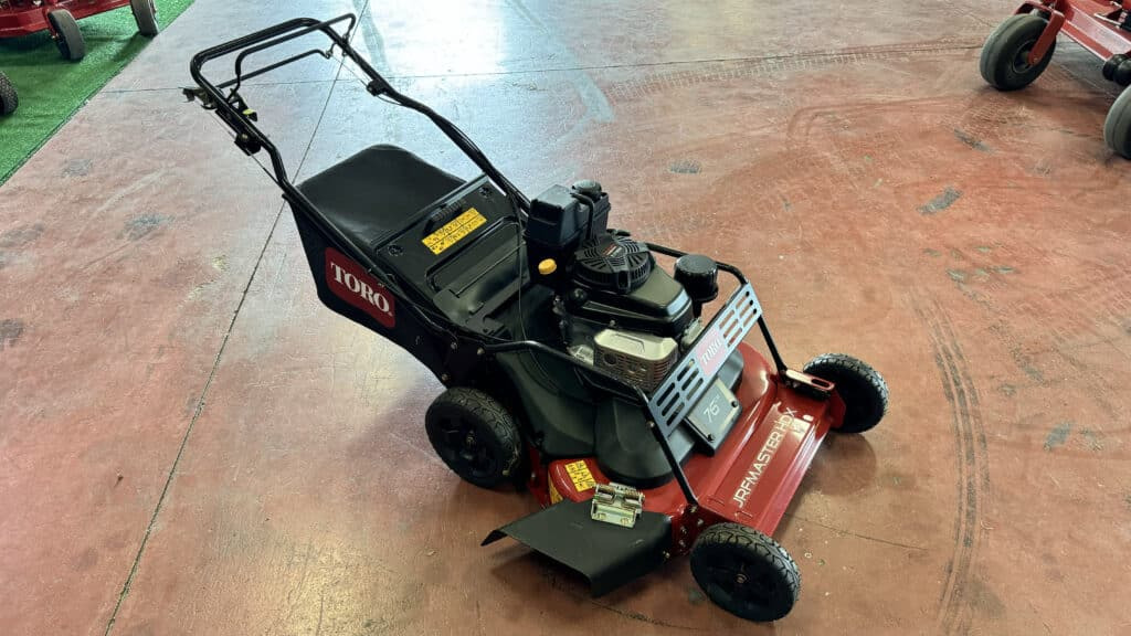 Toro 22207 – Turfmaster - جزازة المروج: صور 4 Toro 22207 – Turfmaster - جزازة المروج: صور 4