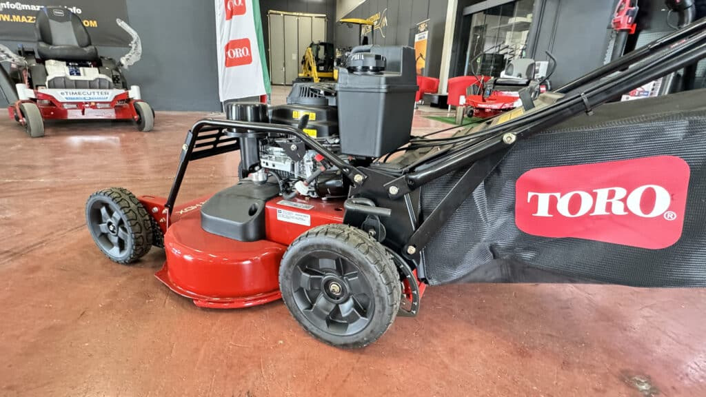 Toro 22207 – Turfmaster - جزازة المروج: صور 3 Toro 22207 – Turfmaster - جزازة المروج: صور 3