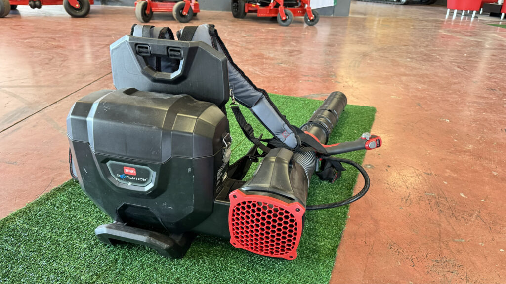 Toro – Zaino e soffiatore Revolution 66200 - معدات الحدائق: صور 2 Toro – Zaino e soffiatore Revolution 66200 - معدات الحدائق: صور 2