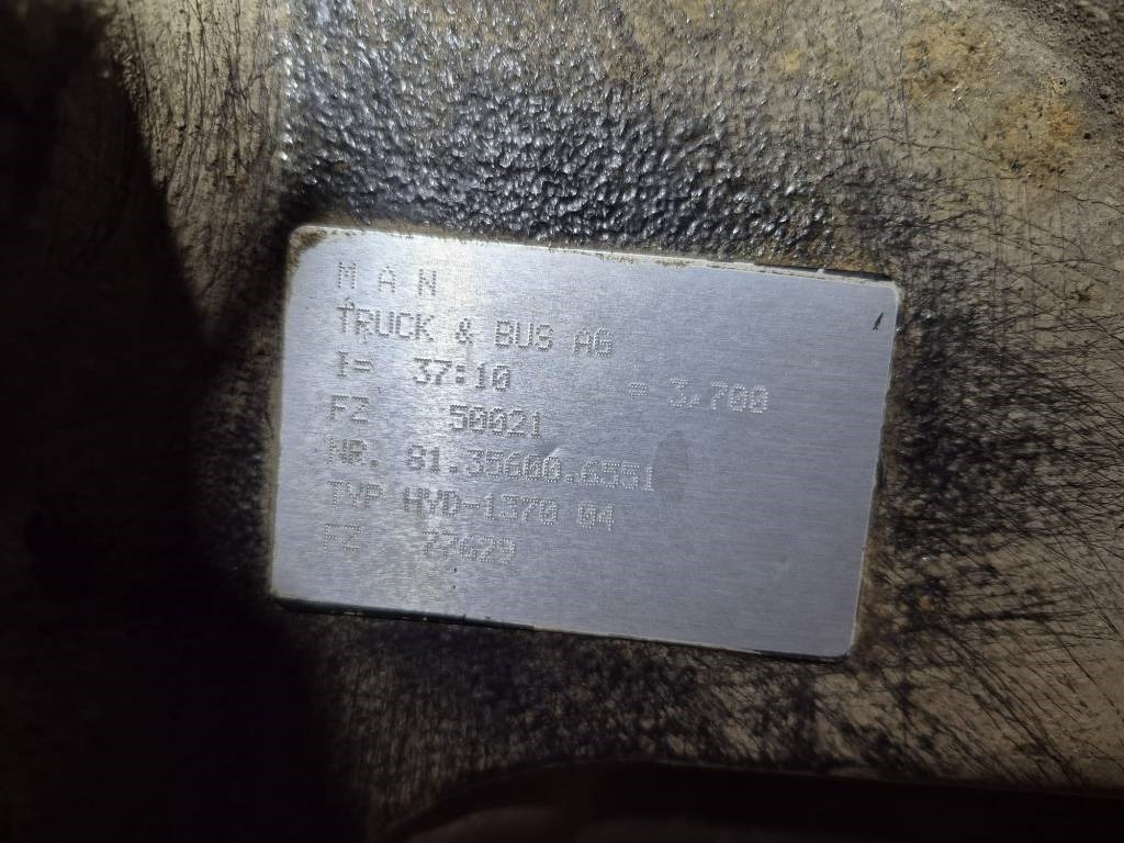 MAN HYD-1370 Etuperä ratio 3,70 - المحور و قطع الغيار - شاحنة: صور 4 MAN HYD-1370 Etuperä ratio 3,70 - المحور و قطع الغيار - شاحنة: صور 4
