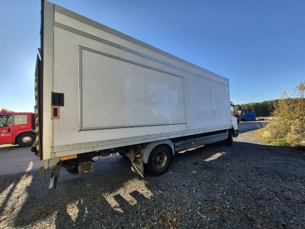 Mercedes-Benz Atego 1223 umpikori+pl nostin - بصندوق مغلق شاحنة: صور 3 Mercedes-Benz Atego 1223 umpikori+pl nostin - بصندوق مغلق شاحنة: صور 3