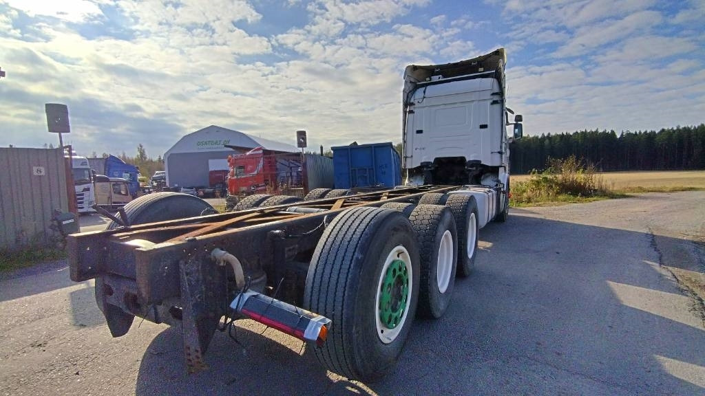 Scania R500 8x4 ilmajousi alusta - الشاسيه شاحنة: صور 3 Scania R500 8x4 ilmajousi alusta - الشاسيه شاحنة: صور 3