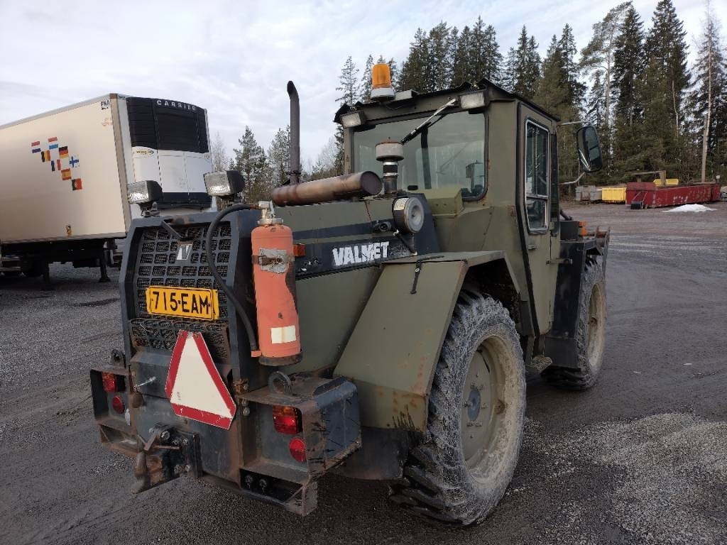 Valmet 643 - اللودر بعجل: صور 3 Valmet 643 - اللودر بعجل: صور 3