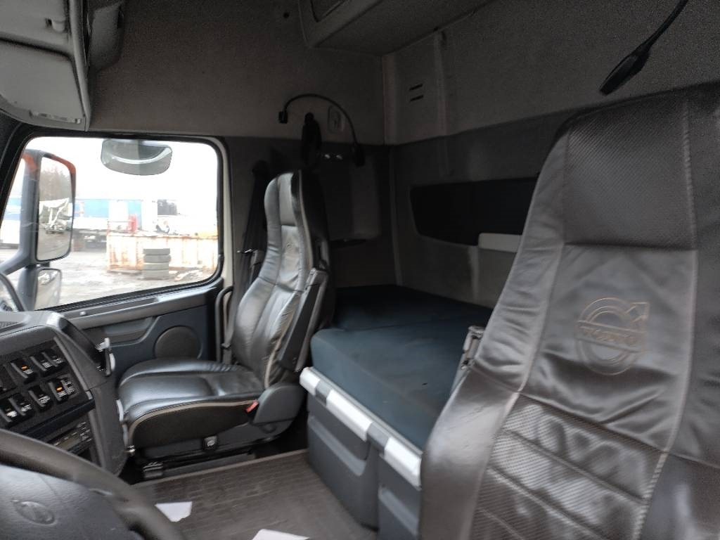 Volvo FH13 6x4 multilift koukku laite - شاحنة ذات الخطاف: صور 5 Volvo FH13 6x4 multilift koukku laite - شاحنة ذات الخطاف: صور 5