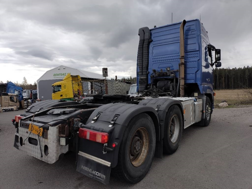 Volvo FH16 580 6x4 veturi, hydrauliikka - شاحنة جرار: صور 3 Volvo FH16 580 6x4 veturi, hydrauliikka - شاحنة جرار: صور 3