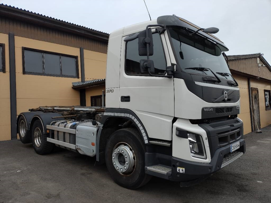 شاحنات قابلة للفك شاحنة Volvo FMX370 6x2 av3700mm multilift vaijerilaite: صور 15 شاحنات قابلة للفك شاحنة Volvo FMX370 6x2 av3700mm multilift vaijerilaite: صور 15