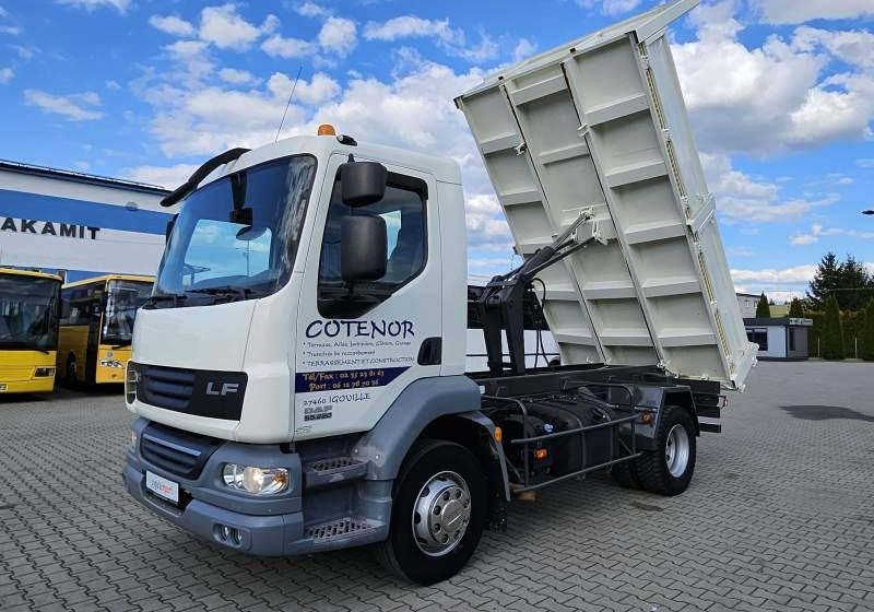 DAF LF 55.220 / SPROWADZONY Z FRANCJI / 119 000 KM - قلابات: صور 1 DAF LF 55.220 / SPROWADZONY Z FRANCJI / 119 000 KM - قلابات: صور 1