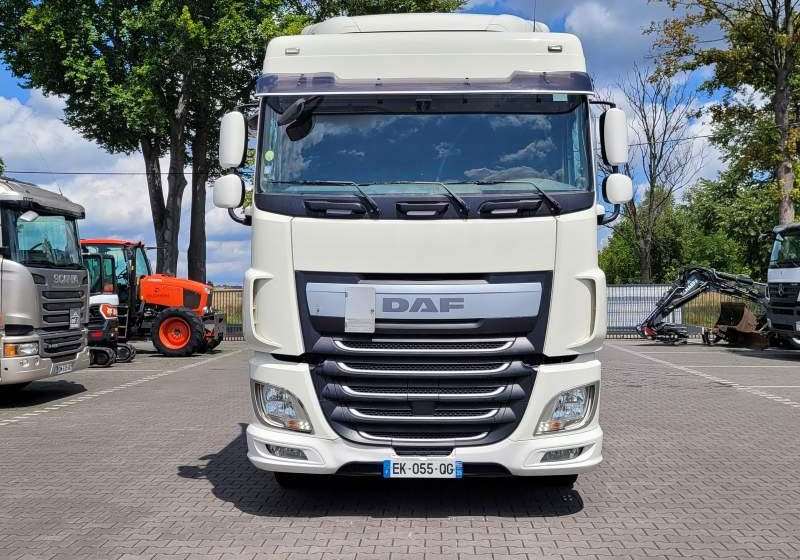 DAF XF510 SPACE CAB / SPROWADZONY / MANUAL / RETARDER - شاحنة جرار: صور 2 DAF XF510 SPACE CAB / SPROWADZONY / MANUAL / RETARDER - شاحنة جرار: صور 2