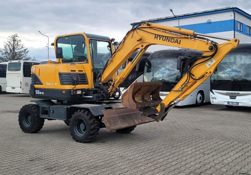 Hyundai ROBEX 55W-9 EXCAVATOR / SPROWADZONY Z FRANCJI - حفارة على عجلات: صور 1 Hyundai ROBEX 55W-9 EXCAVATOR / SPROWADZONY Z FRANCJI - حفارة على عجلات: صور 1