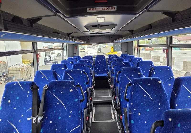 باص النقل بين المدن Irisbus AXER / SPROWADZONY/ 62 MIEJSCA + 30 STOJĄCYCH: صور 10
