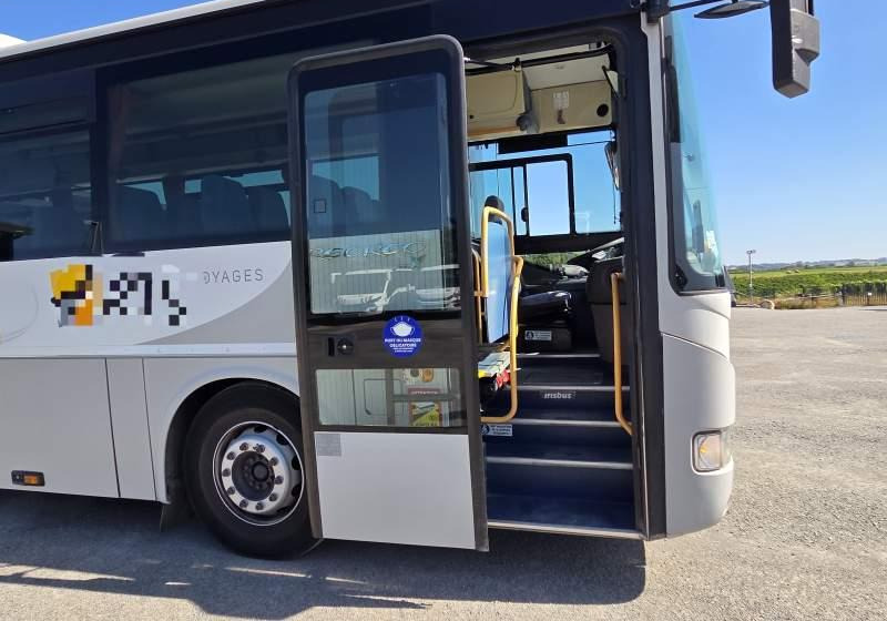 Irisbus RECREO/ SPROWADZONY/ 12 M / PODWÓJNE SZYBY - باص النقل بين المدن: صور 3 Irisbus RECREO/ SPROWADZONY/ 12 M / PODWÓJNE SZYBY - باص النقل بين المدن: صور 3
