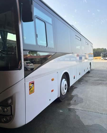 باص النقل بين المدن Iveco CROSSWAY/ SPROWADZONY / 180 000 KM / MANUAL: صور 14
