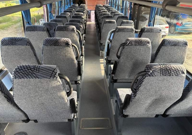 Iveco CROSSWAY/ SPROWADZONY / 180 000 KM / MANUAL - باص النقل بين المدن: صور 4 Iveco CROSSWAY/ SPROWADZONY / 180 000 KM / MANUAL - باص النقل بين المدن: صور 4