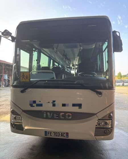 باص النقل بين المدن Iveco CROSSWAY/ SPROWADZONY / 180 000 KM / MANUAL: صور 13