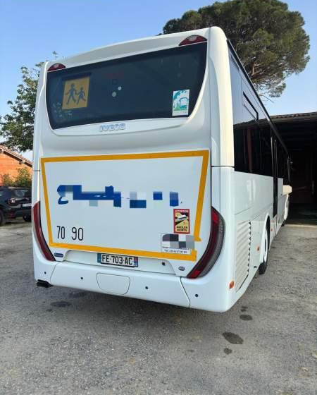 Iveco CROSSWAY/ SPROWADZONY / 180 000 KM / MANUAL - باص النقل بين المدن: صور 5 Iveco CROSSWAY/ SPROWADZONY / 180 000 KM / MANUAL - باص النقل بين المدن: صور 5
