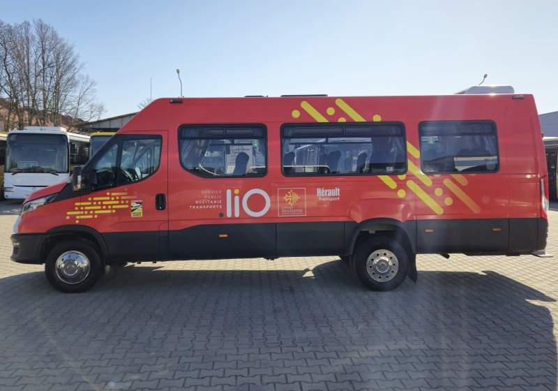 صغيرة, ميكروباص Iveco DAILY 65C18/SPROWADZONE/23 MIEJSCA/KLIM/WINDA: صور 11