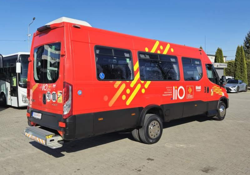 صغيرة, ميكروباص Iveco DAILY 65C18/SPROWADZONE/23 MIEJSCA/KLIM/WINDA: صور 6