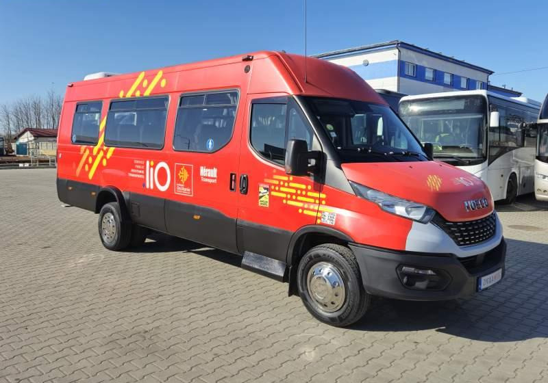 Iveco DAILY 65C18/SPROWADZONE/23 MIEJSCA/KLIM/WINDA - صغيرة, ميكروباص: صور 2 Iveco DAILY 65C18/SPROWADZONE/23 MIEJSCA/KLIM/WINDA - صغيرة, ميكروباص: صور 2