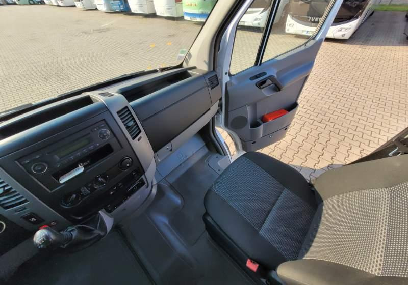 Mercedes-Benz 513 SPRINTER TRANSFER / SPROWADZONY/ MANUAL - صغيرة, ميكروباص: صور 5 Mercedes-Benz 513 SPRINTER TRANSFER / SPROWADZONY/ MANUAL - صغيرة, ميكروباص: صور 5