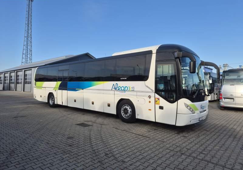 Neoplan TRENDLINER / SPROWADZONY / KLIMATYZACJA/ MANUAL - باص النقل بين المدن: صور 4 Neoplan TRENDLINER / SPROWADZONY / KLIMATYZACJA/ MANUAL - باص النقل بين المدن: صور 4