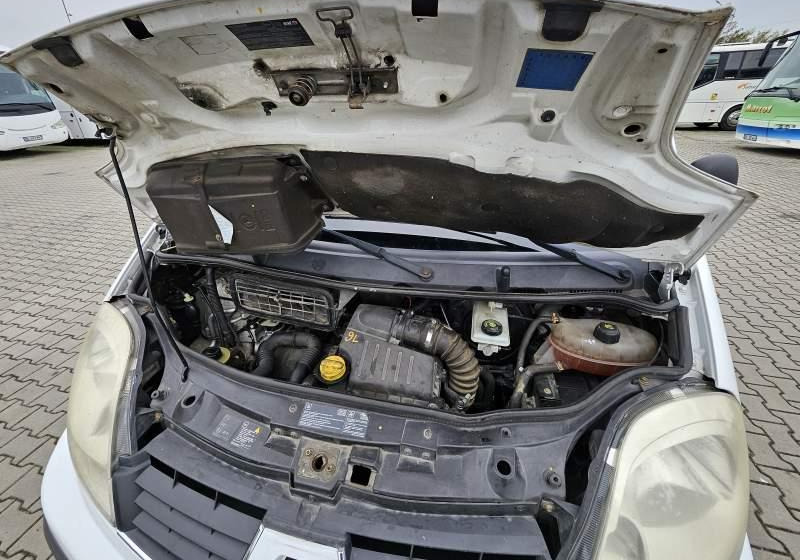 Renault TRAFIC 2.0 DCI 90 COMBI L2H1 / SPROWADZONY - صغيرة, ميكروباص: صور 3 Renault TRAFIC 2.0 DCI 90 COMBI L2H1 / SPROWADZONY - صغيرة, ميكروباص: صور 3