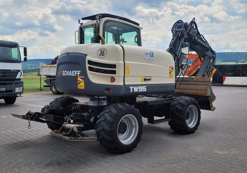 Schaeff TW95 / SPROWADZONA Z FRANCJI/ 6 500 MTH - حفارة على عجلات: صور 3 Schaeff TW95 / SPROWADZONA Z FRANCJI/ 6 500 MTH - حفارة على عجلات: صور 3