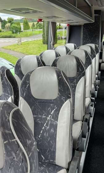 VanHool 911 ALICRON / SPROWADZONY / KRÓTKI/ MANUAL - سياحية حافلة: صور 5 VanHool 911 ALICRON / SPROWADZONY / KRÓTKI/ MANUAL - سياحية حافلة: صور 5