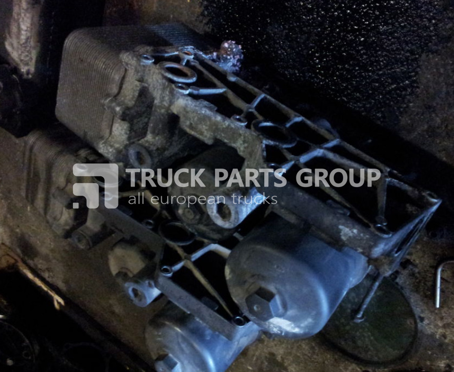 DAF 105XF, EURO4, EURO5 oil cooler module 1853298, 1855627, 1857108, oil cooler - مبرد الزيت - شاحنة: صور 2 DAF 105XF, EURO4, EURO5 oil cooler module 1853298, 1855627, 1857108, oil cooler - مبرد الزيت - شاحنة: صور 2