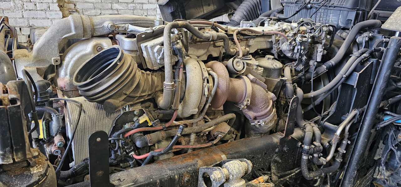MAN MAN TGX / TGS EURO 6 engine D2676, D2066, type LF25 440KM, D2066LF61, D2676LF25, D2676LF26, D2676LF45, D2676LF4, 51.01100-6410/6737, 81.00506-9523, 81.00501-6309, D2676LF46, D2676LF05, D2676LF22, D267 - قطع الغيار - شاحنة: صور 1 MAN MAN TGX / TGS EURO 6 engine D2676, D2066, type LF25 440KM, D2066LF61, D2676LF25, D2676LF26, D2676LF45, D2676LF4, 51.01100-6410/6737, 81.00506-9523, 81.00501-6309, D2676LF46, D2676LF05, D2676LF22, D267 - قطع الغيار - شاحنة: صور 1