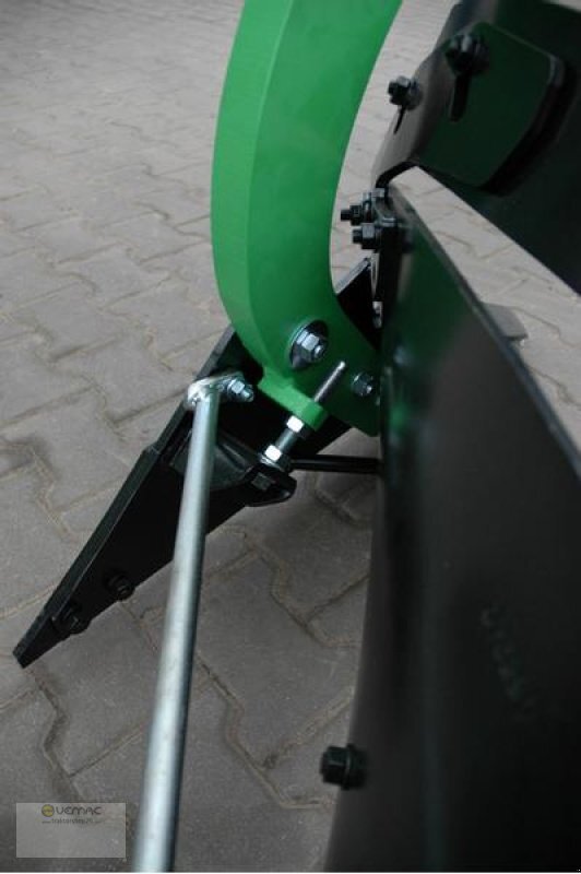 BOMET Drehpflug U052 3 Schar 0,34-0,42-0,50m Körperbreite - محراث: صور 5 BOMET Drehpflug U052 3 Schar 0,34-0,42-0,50m Körperbreite - محراث: صور 5