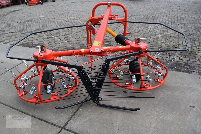 Boxer Heuwender 300cm Boxer HB275 Heuschwader Kreiselwender Schwader - لمّامَة القش: صور 2 Boxer Heuwender 300cm Boxer HB275 Heuschwader Kreiselwender Schwader - لمّامَة القش: صور 2