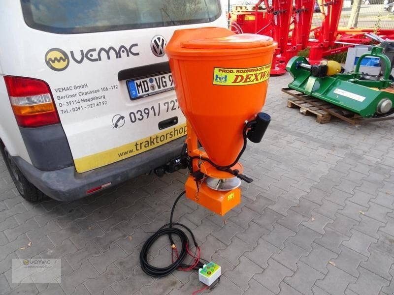 Dexwal Salt Drog 100 Liter Streuer ATV Radlader PKW Elektro NEU - الرمال مفرشة: صور 1 Dexwal Salt Drog 100 Liter Streuer ATV Radlader PKW Elektro NEU - الرمال مفرشة: صور 1