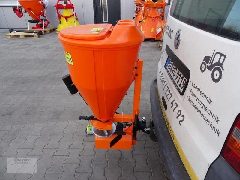 Dexwal Salt Drog 100 Liter Streuer ATV Radlader PKW Elektro NEU - الرمال مفرشة: صور 3 Dexwal Salt Drog 100 Liter Streuer ATV Radlader PKW Elektro NEU - الرمال مفرشة: صور 3