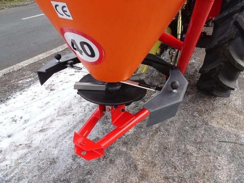 Dexwal Salzstreuer Düngerstreuer Streuer Trichterstreuer 300 Liter - الرمال مفرشة: صور 4 Dexwal Salzstreuer Düngerstreuer Streuer Trichterstreuer 300 Liter - الرمال مفرشة: صور 4