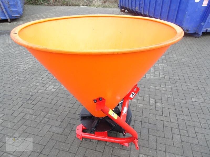 Dexwal Salzstreuer Düngerstreuer Streuer Trichterstreuer 500 Liter - الرمال مفرشة: صور 5 Dexwal Salzstreuer Düngerstreuer Streuer Trichterstreuer 500 Liter - الرمال مفرشة: صور 5