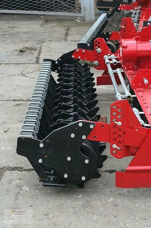 FPM Kreiselegge FPM FM250 250cm 2,5m Egge Bodenfräse Traktor NEU - مسلفة القوة: صور 4 FPM Kreiselegge FPM FM250 250cm 2,5m Egge Bodenfräse Traktor NEU - مسلفة القوة: صور 4