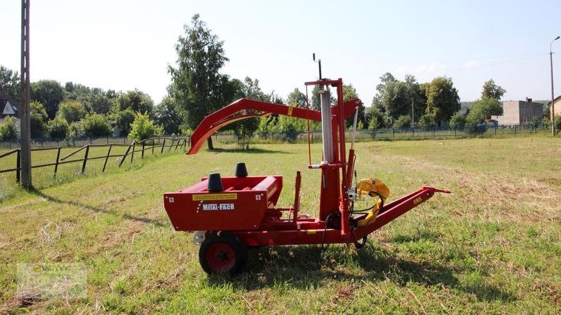 Metal-Fach Z237 Ballenwickelgerät Rundballenwickler Selbstlader NEU - معدة تغليف البالات: صور 3 Metal-Fach Z237 Ballenwickelgerät Rundballenwickler Selbstlader NEU - معدة تغليف البالات: صور 3