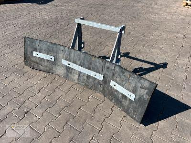 Vemac Gummischieber 260 Weidemann Kramer Wacker Hoflader Futterschieber - شفرة الجرافة - الآلات والماكينات الزراعية: صور 1 Vemac Gummischieber 260 Weidemann Kramer Wacker Hoflader Futterschieber - شفرة الجرافة - الآلات والماكينات الزراعية: صور 1