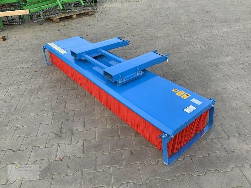 Vemac Kehrbesen 150 220 250 Kehrbürste Kehrmaschine Bürste Traktor NEU - مكنسة: صور 2 Vemac Kehrbesen 150 220 250 Kehrbürste Kehrmaschine Bürste Traktor NEU - مكنسة: صور 2
