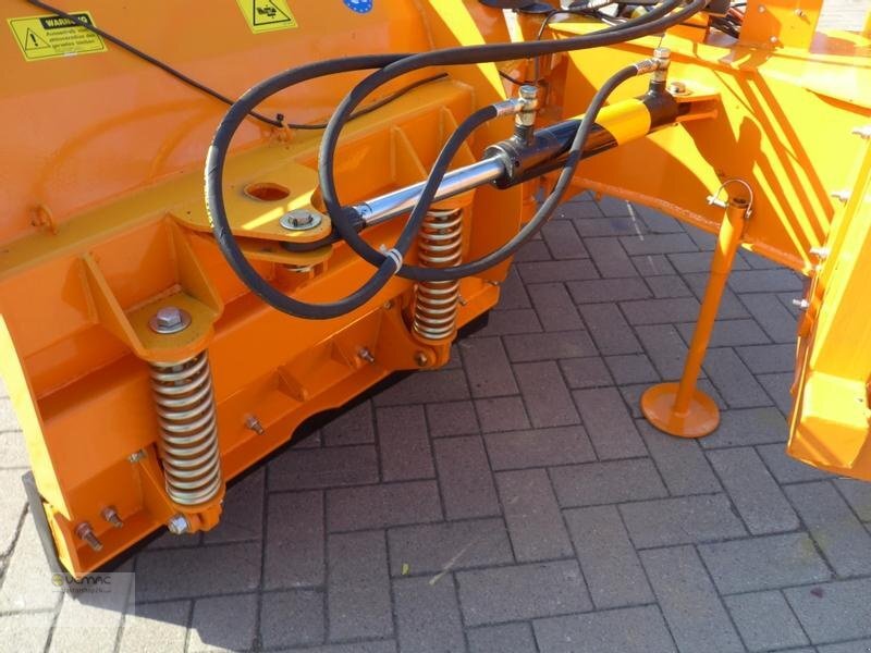 Vemac Vario Schneeschild Schneepflug Winterdienst 300cm NEU - كاسحة ثلوج: صور 3 Vemac Vario Schneeschild Schneepflug Winterdienst 300cm NEU - كاسحة ثلوج: صور 3