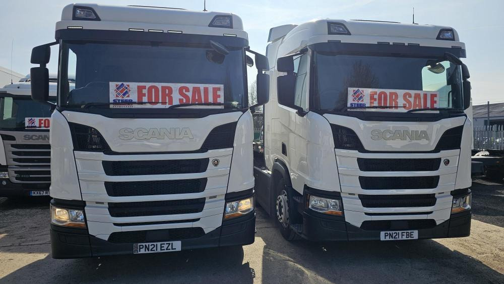 شاحنة جرار Scania R450: صور 6