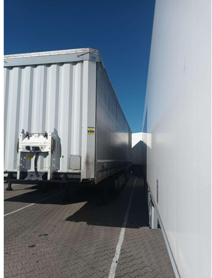 2018 Krone SDP Profi Liner Standard Lifting Axle - الخيمة نصف مقطورة: صور 3 2018 Krone SDP Profi Liner Standard Lifting Axle - الخيمة نصف مقطورة: صور 3