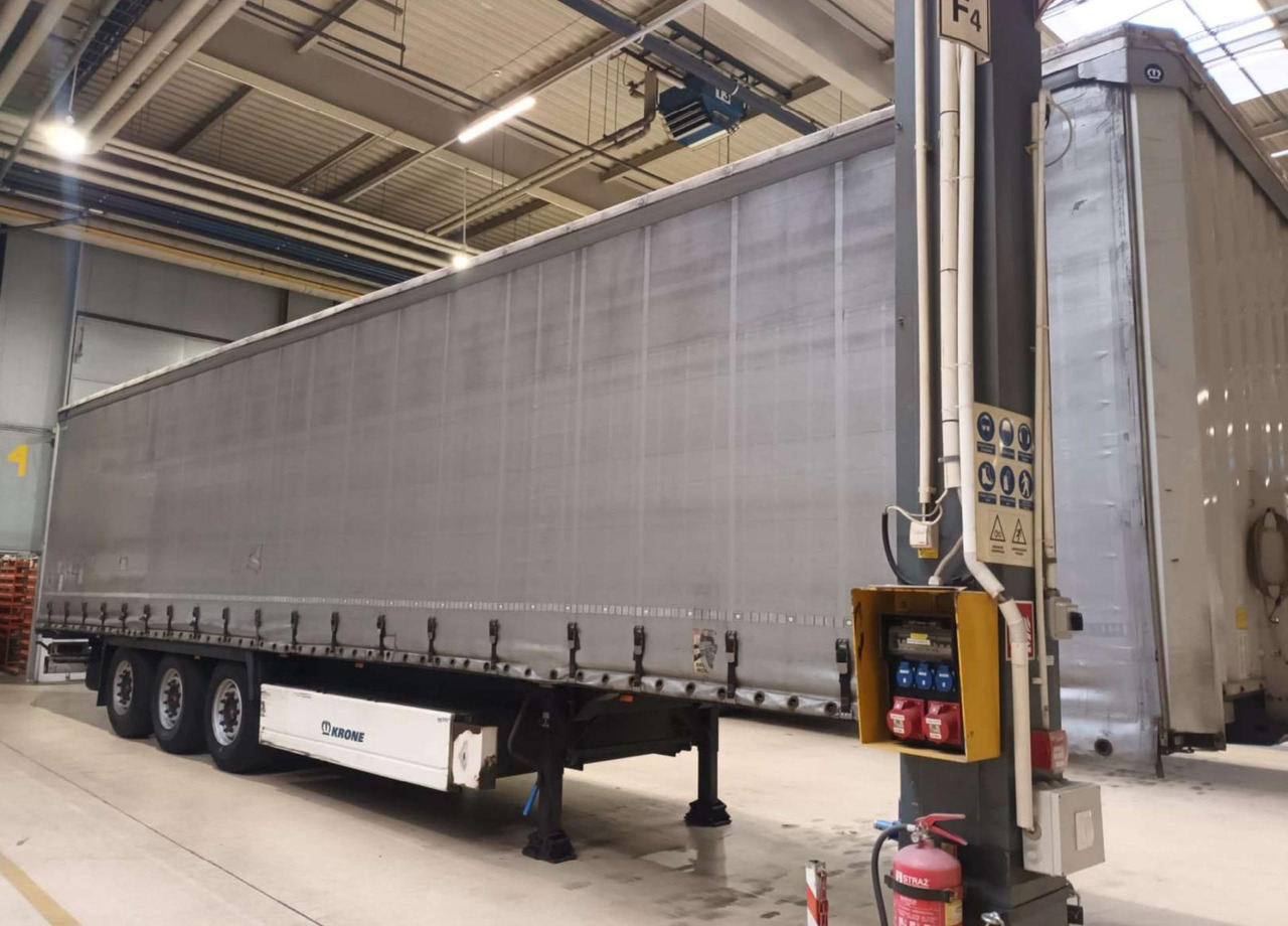 2018 Krone SDP Profi Liner Standard Lifting Axle - الخيمة نصف مقطورة: صور 3 2018 Krone SDP Profi Liner Standard Lifting Axle - الخيمة نصف مقطورة: صور 3