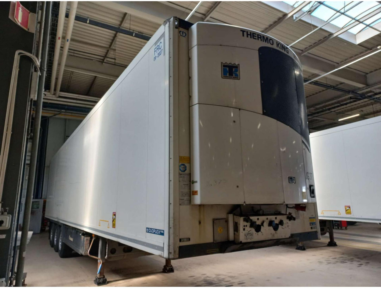 2018 Krone SDR Double Deck Cool Liner FP45 ThermoKing SLXi 300 Lifting Axle - مبردة نصف مقطورة: صور 5 2018 Krone SDR Double Deck Cool Liner FP45 ThermoKing SLXi 300 Lifting Axle - مبردة نصف مقطورة: صور 5