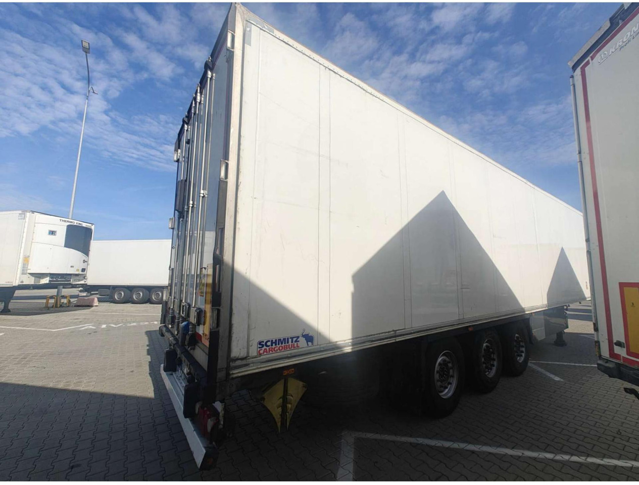 2018 Schmitz Cargobull SKO Double Deck FP 60 ThermoKing SLXi 300 Lifting Axle - مبردة نصف مقطورة: صور 3 2018 Schmitz Cargobull SKO Double Deck FP 60 ThermoKing SLXi 300 Lifting Axle - مبردة نصف مقطورة: صور 3