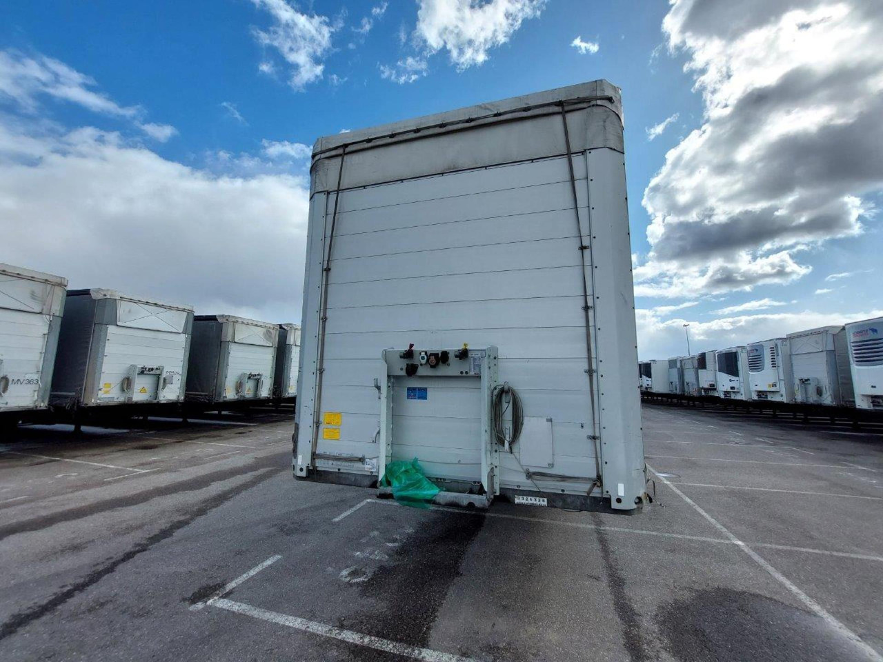 2019 Schmitz Cargobull SCS24/L Lifting Axle - الخيمة نصف مقطورة: صور 1 2019 Schmitz Cargobull SCS24/L Lifting Axle - الخيمة نصف مقطورة: صور 1