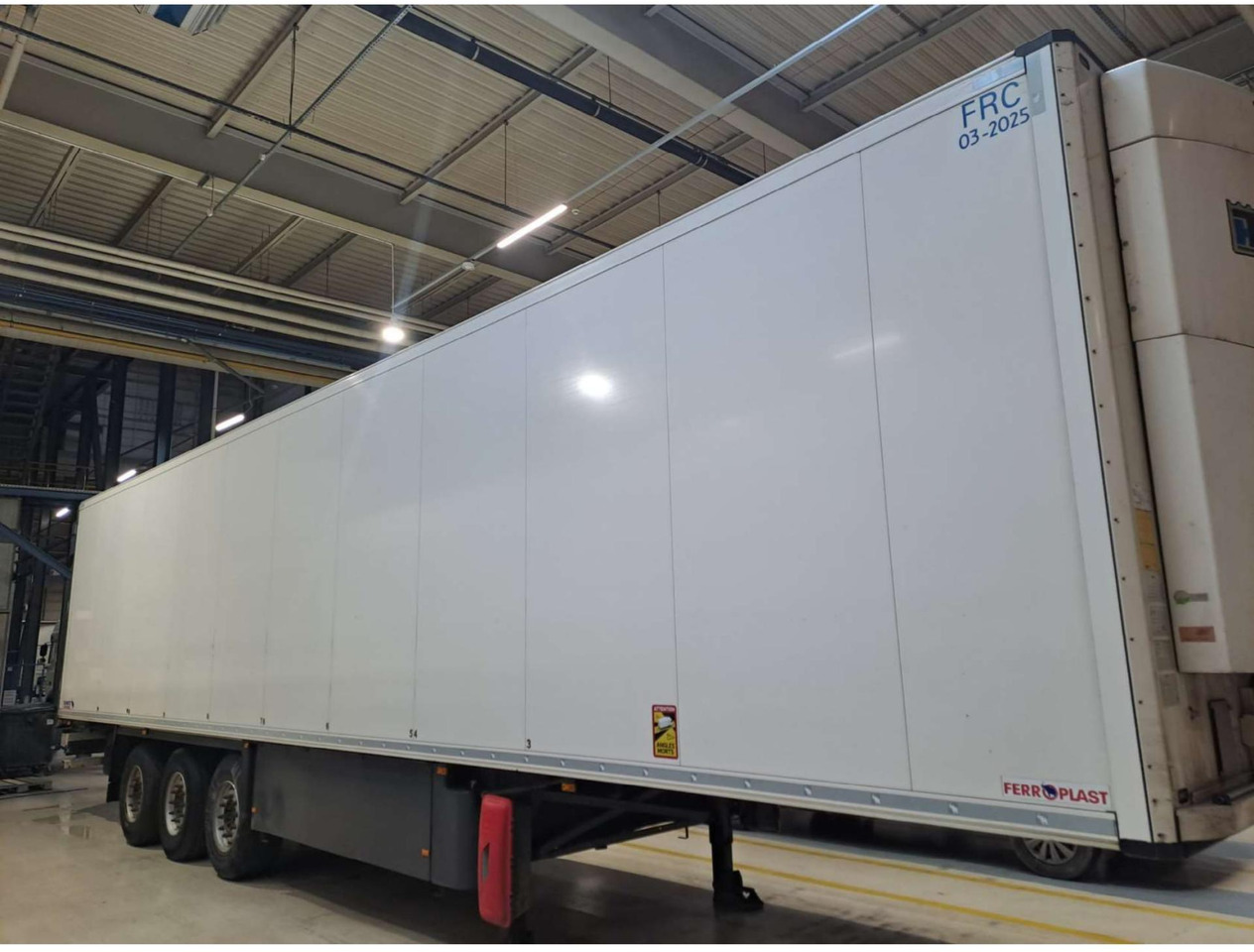 2019 Schmitz Cargobull SKO FP 60 ThermoKing SLXi 300 - مبردة نصف مقطورة: صور 4 2019 Schmitz Cargobull SKO FP 60 ThermoKing SLXi 300 - مبردة نصف مقطورة: صور 4
