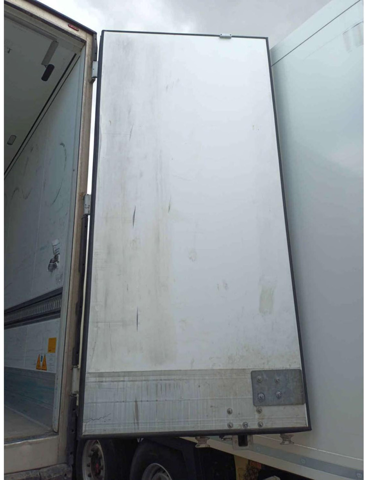 2019 Schmitz Cargobull SKO FP 60 ThermoKing SLXi 300 - مبردة نصف مقطورة: صور 4 2019 Schmitz Cargobull SKO FP 60 ThermoKing SLXi 300 - مبردة نصف مقطورة: صور 4